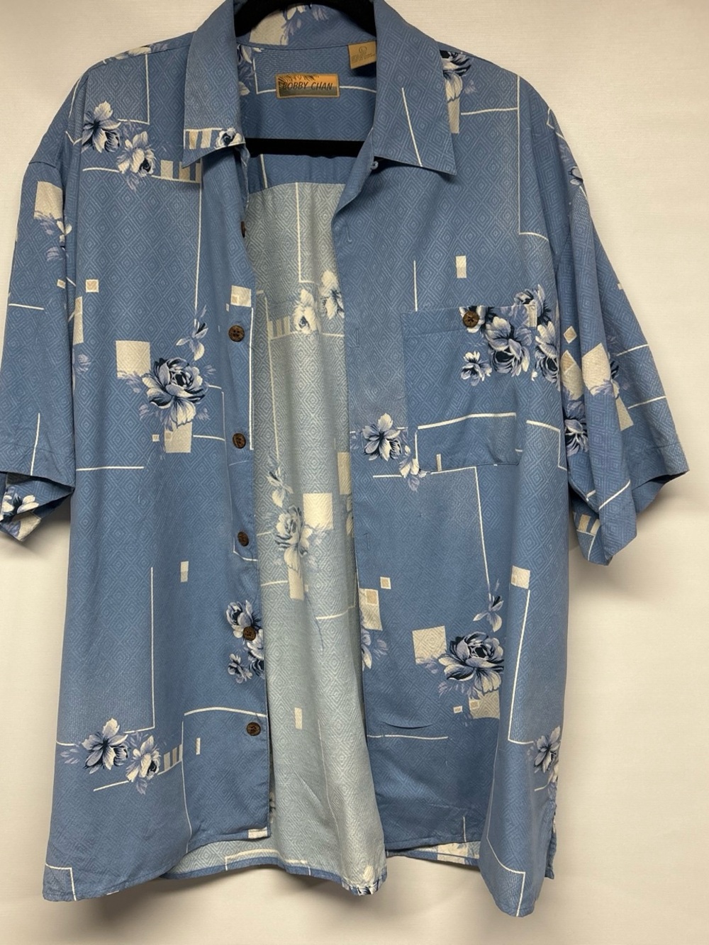 Soft Blue Floral Short-Sleeve Button-Down Shirt